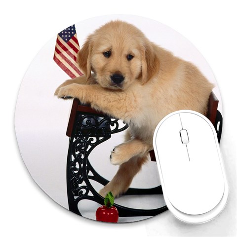 Labrador Puppy 1 Round Mousepad from ArtsNow.com Front