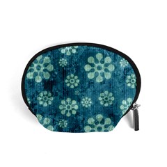 Snow Flake Art Accessory Pouch (Small) from ArtsNow.com Front