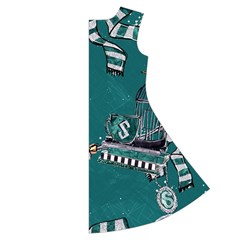 Slytherin Pattern Short Sleeve V Back Right