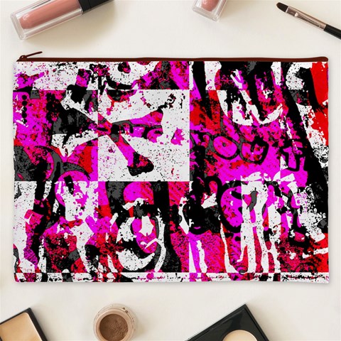 Pink Checker Graffiti Cosmetic Bag (XXXL) from ArtsNow.com Front