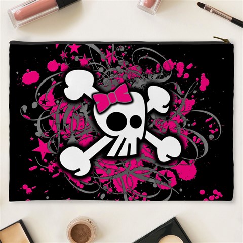 Girly Skull & Crossbones Cosmetic Bag (XXXL) from ArtsNow.com Back