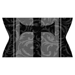 Gothic Brocade Cross Yoga Cropped Leggings from ArtsNow.com Waistband Back