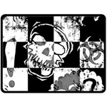 Grunge Skull Fleece Blanket (Large)