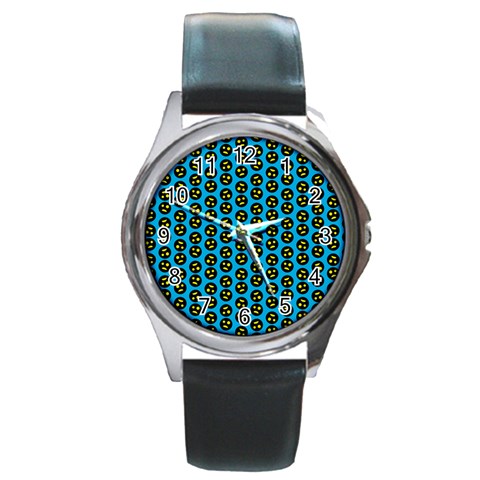 0059 Comic Head Bothered Smiley Pattern Round Metal Watch from ArtsNow.com Front