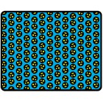 0059 Comic Head Bothered Smiley Pattern Fleece Blanket (Medium) 