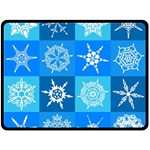 Snowflakes Fleece Blanket (Large) 