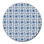 Blue floral pattern Round Mousepads
