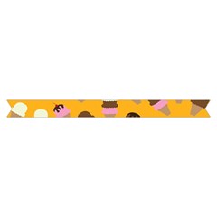 Ice cream on an orange background pattern                                                                 Short Sleeve V Hem