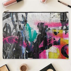 Graffiti Grunge Cosmetic Bag (XXXL) from ArtsNow.com Front