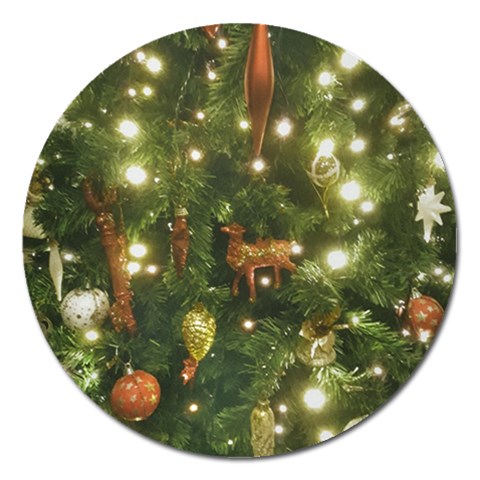 Christmas Tree Decoration Photo Magnet 5  (Round) from ArtsNow.com Front