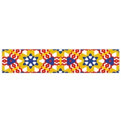 Wavey shapes pattern                                                              Flano Scarf from ArtsNow.com Front