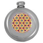 Wavey shapes pattern                                                              Hip Flask (5 oz)