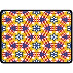 Wavey shapes pattern                                                             Fleece Blanket