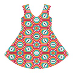 Hexagons and stars pattern                                                                    Short Sleeve V Front