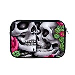 Black Skulls Red Roses Apple MacBook Pro 15  Zipper Case