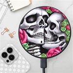 Black Skulls Red Roses Wireless Fast Charger(Black)