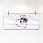 NMtlMrl Dots Heartline Hand Towel