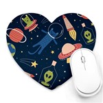 Seamless-pattern-with-funny-aliens-cat-galaxy Heart Mousepad