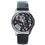 Flower Pattern Round Metal Watch