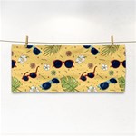 Seamless Pattern Of Sunglasses Tropical Leaves And Flowers Hand Towel