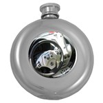 1 Hip Flask (5 oz)