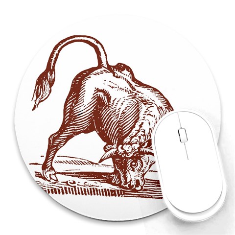 Angry bull Round Mousepad from ArtsNow.com Front