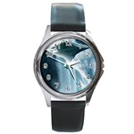 32 Round Metal Watch