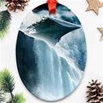 32 Ornament (Oval)