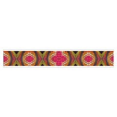 Kaleidoscope Art Pattern Ornament Make Up Case (Medium) from ArtsNow.com Zipper Front