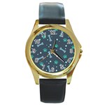Bons Foot Prints Pattern Background Round Gold Metal Watch