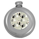 Cute Cat Seamless Pattern Round Hip Flask (5 oz)