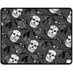 Skull Skeleton Pattern Texture Fleece Blanket (Medium)