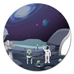 Alien Astronaut Scene Magnet 5  (Round)