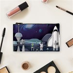 Alien Astronaut Scene Cosmetic Bag (Small)