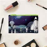 Alien Astronaut Scene Cosmetic Bag (XS)