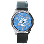 Doodle Flowers Leaves Plant Design Round Metal Watch