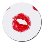 lips_on_white Round Mousepad