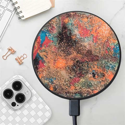 abstraction 22 Wireless Fast Charger(Black) from ArtsNow.com Front