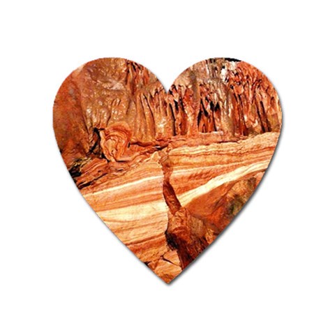 Kents Cavern Magnet (Heart) from ArtsNow.com Front