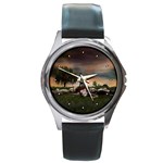 hqpromotriocrow Round Metal Watch
