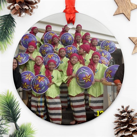 SDC10169 Ornament (Round) from ArtsNow.com Front