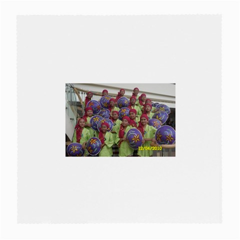SDC10167 Glasses Cloth (Medium, Two Sides) from ArtsNow.com Front