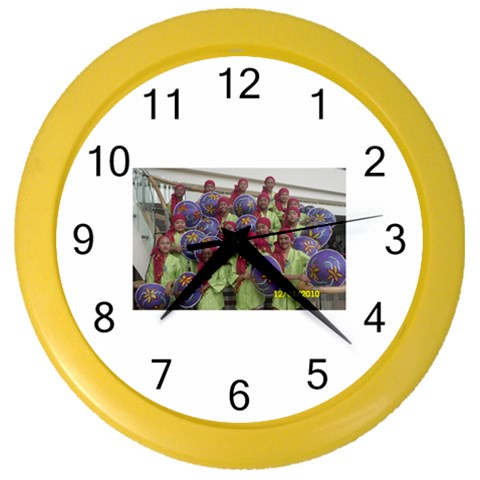 SDC10167 Color Wall Clock from ArtsNow.com Front