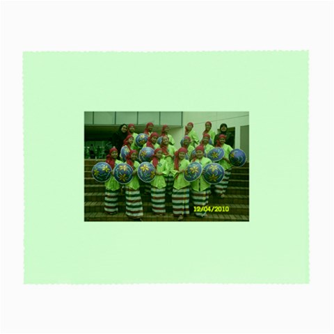 SDC10162 Glasses Cloth (Small) from ArtsNow.com Front