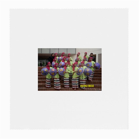 SDC10162 Glasses Cloth (Medium) from ArtsNow.com Front