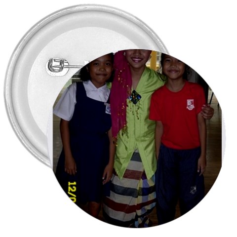 SDC10132 3  Button from ArtsNow.com Front
