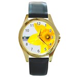 n Round Gold Metal Watch