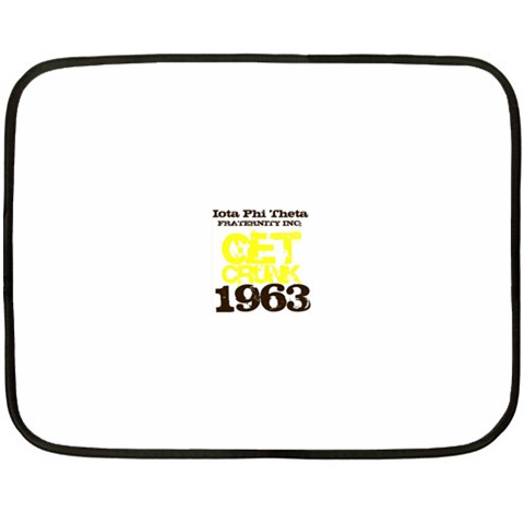 iota 35 x27  Blanket Front