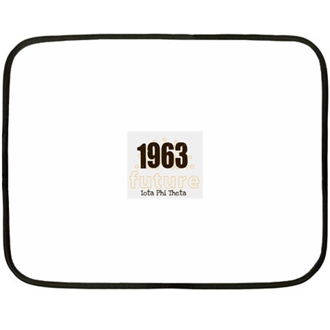 iota 35 x27  Blanket Front