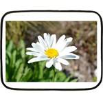 Daisy Mini Fleece Blanket(Two Sides)